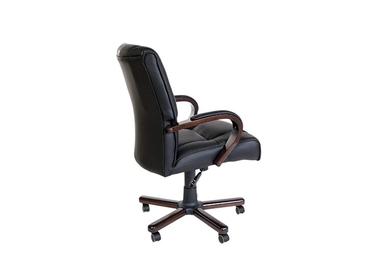 Чейр Б (Chair B)